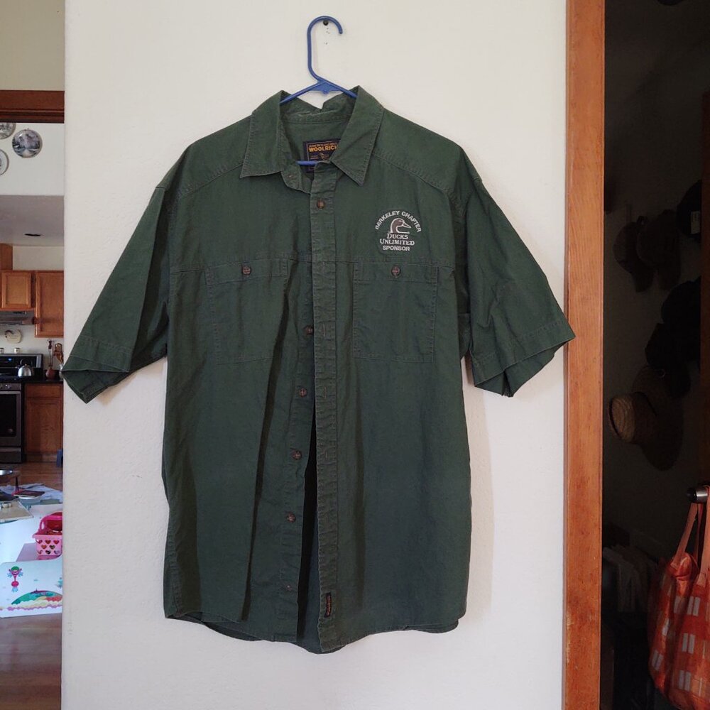 DUCKS UNLIMITED SPONSOR  BERKLEY CHAPTER  XL JOHN RICK AND BROS WOOLRICH GREEN